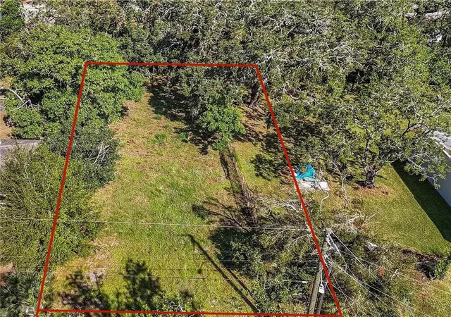1st image of 1029 8th Ave E, Bradenton, FL 34208 | MLS# A4683884