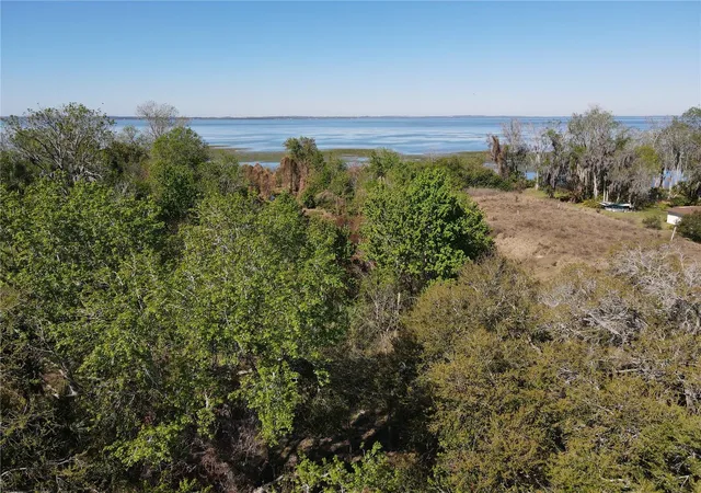 Photo 1 of Sale Pending at 1401 N Fullers Cross Rd, Winter Garden, FL 34787 | MLS# O6385497 | Listing updated on 2026-08-11