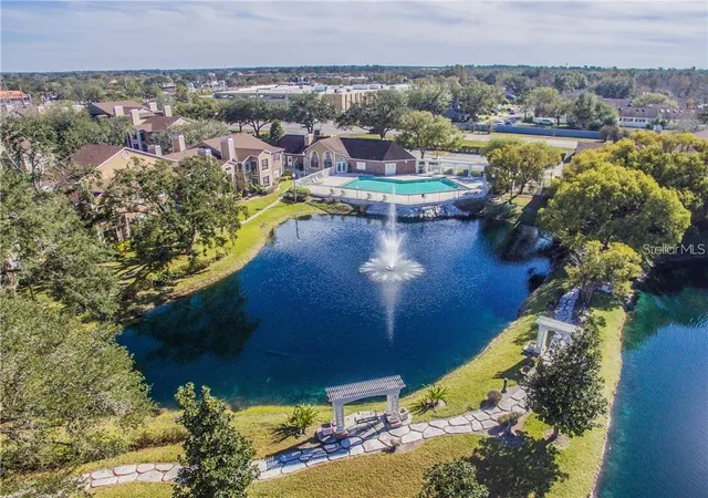 Homes for sale in Orlando, FL | 4200 Thornbriar Ln #E305, Orlando, FL 32822 | MLS# S5144558