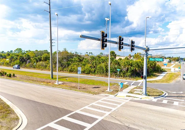 17th image of 4080 N Access Rd, Englewood, FL 34224 | MLS# A4683922