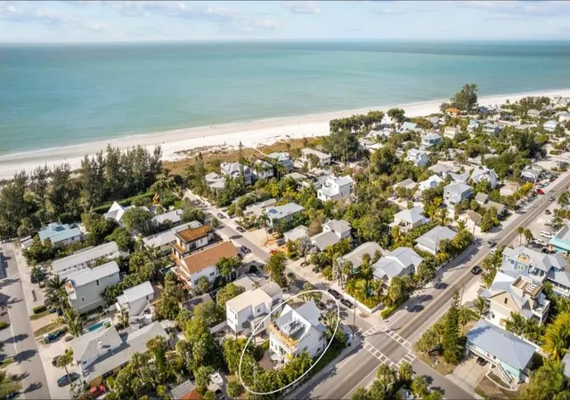 Photo 3 of Single family home for sale at 117 Willow Ave, Anna Maria, FL 34216 | MLS# A4683945 | Listing updated on 2026-09-28