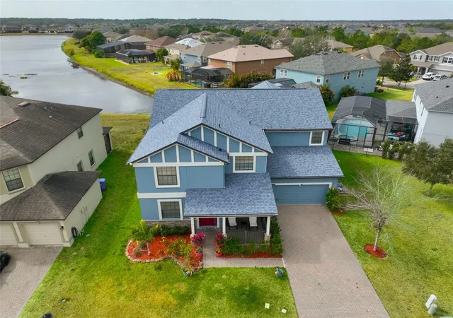 3rd image of 10039 Smarty Jones Dr, Ruskin, FL 33573 | MLS# TB8480417