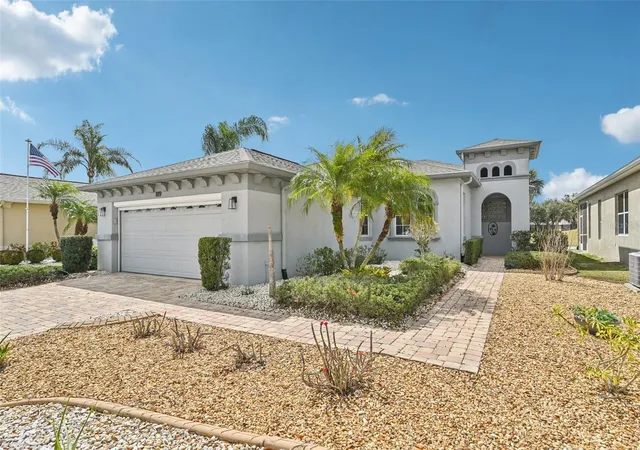 58th image of 819 Regal Manor Wy, Sun City Center, FL 33573 | MLS# TB8480425