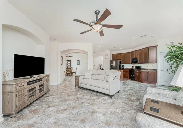 2nd image of 228 Antilla Dr, Rotonda West, FL 33947 | MLS# D6146324