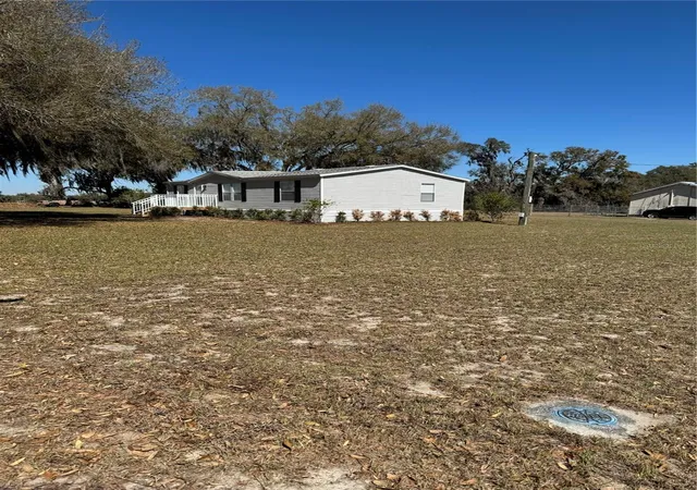 Photo 2 of Manufactured home for sale at 5525 W Evans St, Coleman, FL 33521 | MLS# G5108764 | Listing updated on 2026-07-24