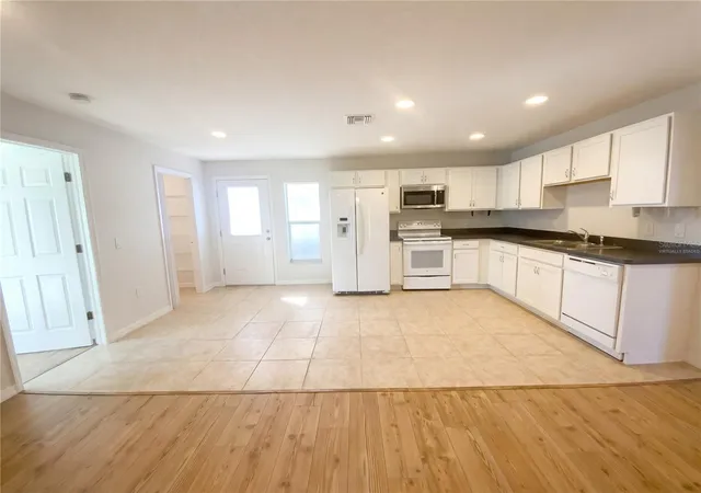 2nd image of 11275 Linden Dr, Spring Hill, FL 34609 | MLS# O6385671