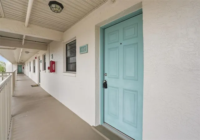 Photo 2 of Condo for sale at 175 Kings Hwy #635, Punta Gorda, FL 33983 | MLS# C7522507 | Listing updated on 2026-08-28