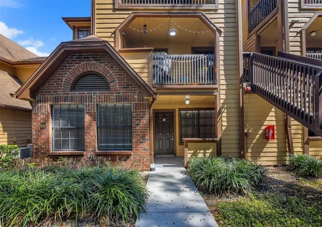 Photo 3 of Condo for sale at 485 Forestway Cir #106, Altamonte Springs, FL 32701 | MLS# O6385772 | Listing updated on 2026-08-20