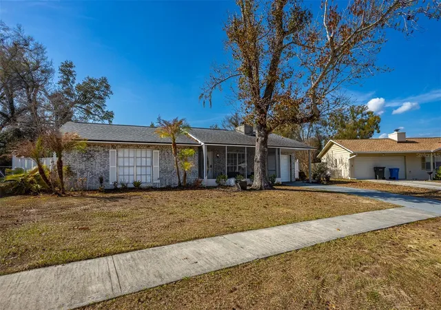 1st image of 806 Chadsworth Ave, Seffner, FL 33584 | MLS# TB8480579