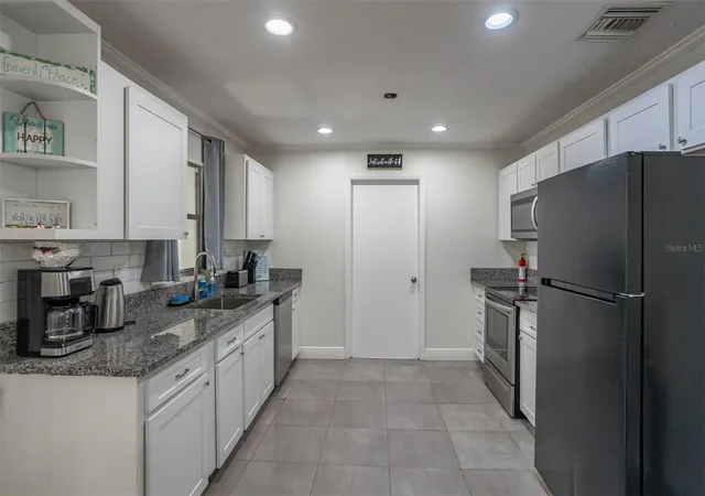 4th image of 806 Chadsworth Ave, Seffner, FL 33584 | MLS# TB8480579
