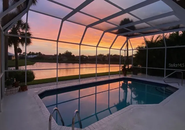 2nd image of 1679 Valley Dr, Venice, FL 34292 | MLS# A4684031