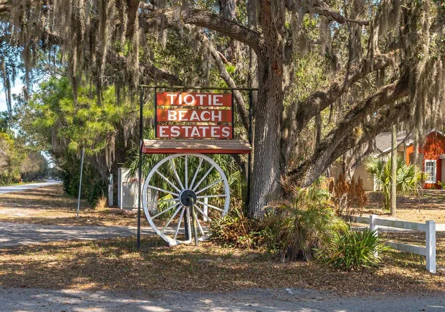 Photo 1 of Land for sale at 00 W Beach Pkwy #0, Lake Wales, FL 33898 | MLS# P4937981 | Listing updated on 2026-05-10