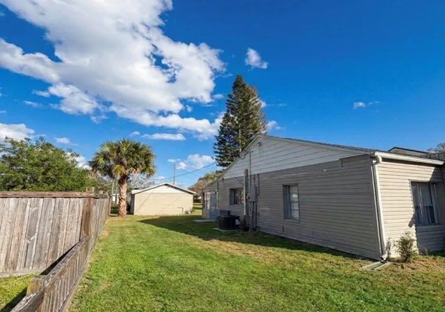 Photo 3 of Sale Pending at 1517 Missouri, Saint Cloud, FL 34769 | MLS# S5144626 | Listing updated on 2026-09-13