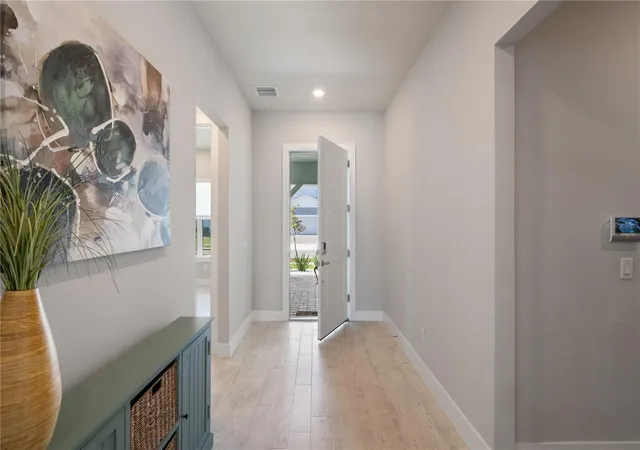 4th image of 13363 Panama Beach Ct, Orlando, FL 32827 | MLS# O6385912