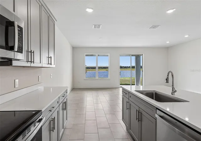 5th image of 5030 Salado Dr, Saint Cloud, FL 34771 | MLS# O6385920