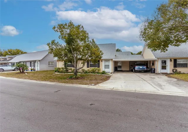 Homes for sale in New Port Richey, FL | 6652 Dartmoor Ln #5A, New Port Richey, FL 34653 | MLS# W7883404