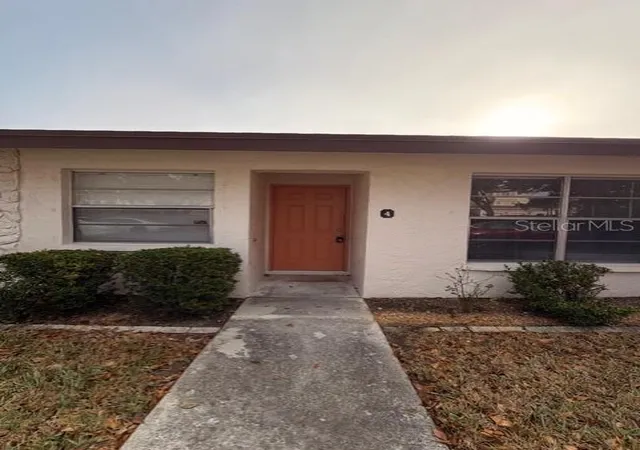 Condo for sale at 4611 SE 5th Place #4, Cape Coral, FL 33904 | MLS# O6385925 | Listing updated on 2026-02-27