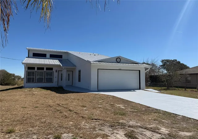 1st image of 2689 Courtland Blvd, Deltona, FL 32738 | MLS# V4947568