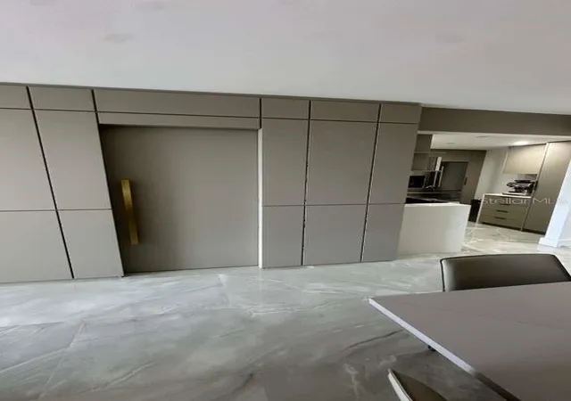 2nd image of 20505 E Country Clb Dr, Miami, FL 33180