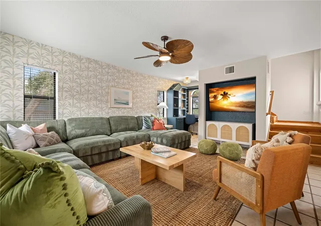 Homes for sale in Indian Rocks Beach, FL | 2302 Bay Blvd, Indian Rocks Beach, FL 33785 | MLS# TB8480813