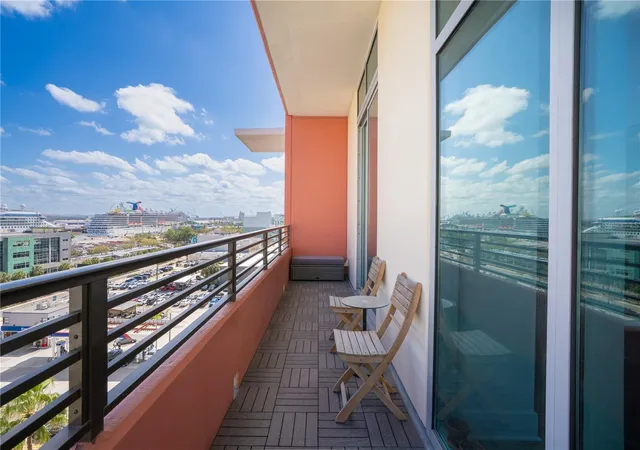 3rd image of 1208 E Kennedy Blvd #832, Tampa, FL 33602 | MLS# TB8480819