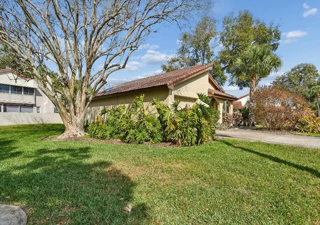 Photo 2 of Single family home for sale at 6609 Edgeworth Dr, Orlando, FL 32819 | MLS# TB8480877 | Listing updated on 2026-09-08