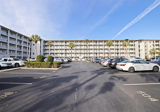 Photo 1 of Condo for sale at 3408 Lake Bayshore Dr #P-317, Bradenton, FL 34205 | MLS# TB8480897 | Listing updated on 2026-08-30