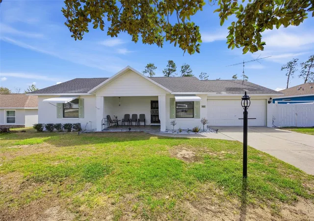 Photo 1 of Single family home for sale at 465 Marion Oaks Blvd, Ocala, FL 34473 | MLS# OM719717 | Listing updated on 2026-10-15
