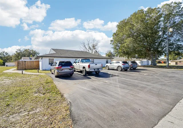 3rd image of 5080 Se 31St St, Ocala, FL 34480 | MLS# O6386114
