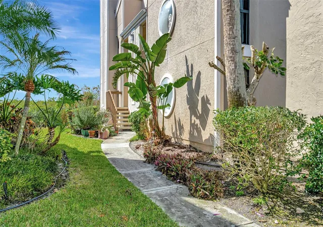 Homes for sale in BRADENTON, FL | 8734 54Th Ave W, BRADENTON, FL 34210
