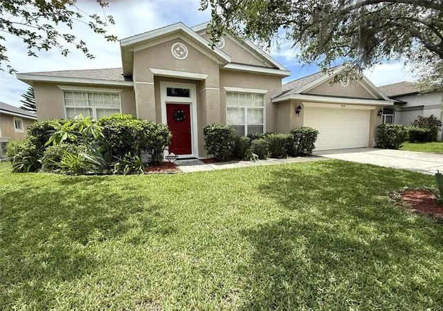 Photo 2 of Single family home for sale at 3539 Maple Ridge Loop, Kissimmee, FL 34741 | MLS# O6386171 | Listing updated on 2026-09-19