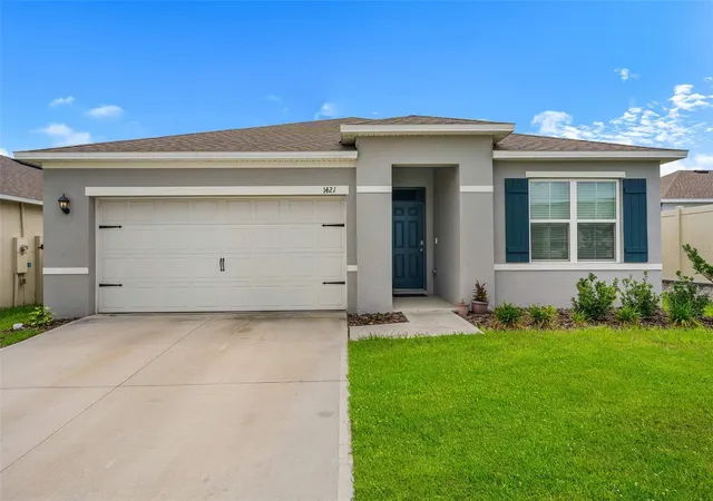 Photo 1 of Single family home for sale at 1421 Cumberland Ave, Davenport, FL 33837 | MLS# O6386181 | Listing updated on 2026-09-25