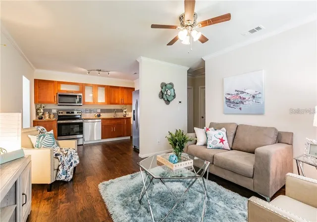 4th image of 5418 11Th Ave S, Gulfport, FL 33707 | MLS# TB8481025