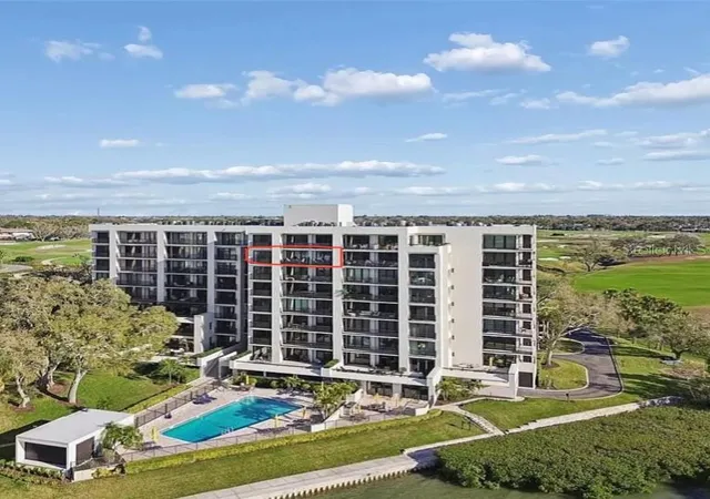 1st image of 4 Belleview Blvd #701, Belleair, FL 33756 | MLS# TB8481027