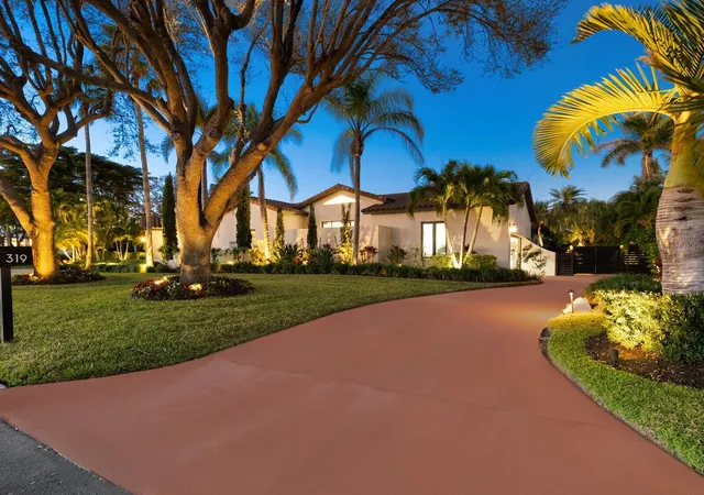 4th image of 319 Bird Key Dr, Sarasota, FL 34236 | MLS# A4684204