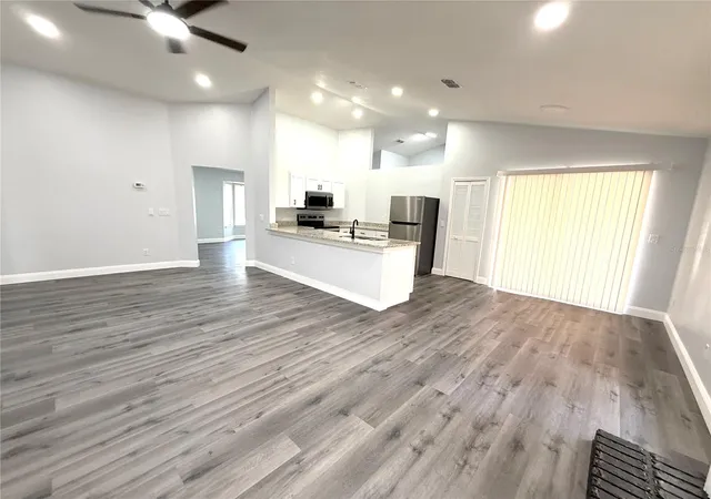 Photo 4 of Single family home for sale at 2419 Liela Lee Ct, Ocoee, FL 34761 | MLS# O6386226 | Listing updated on 2026-08-24