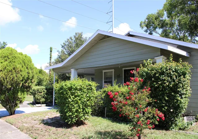 Photo 3 of Single family home for sale at 3504 E 24th Avenue, Tampa, FL 33605 | MLS# TB8481076 | Listing updated on 2026-09-23