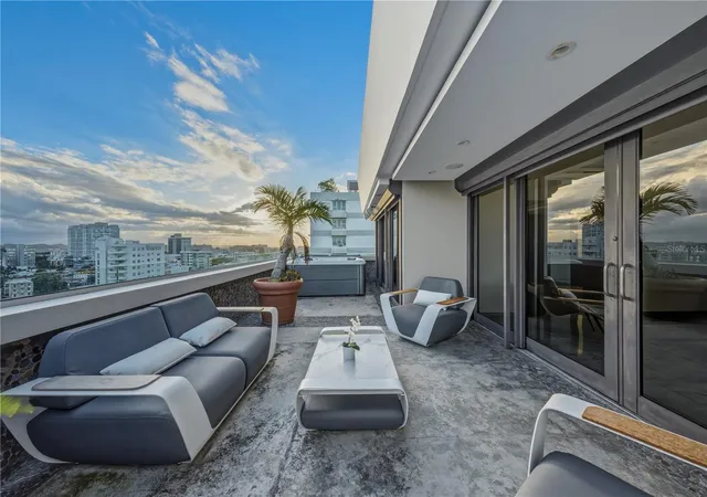 Photo 3 of Condo for sale at 1354 Luchetti St #PH, San Juan, PR 00907 | MLS# PR9119547 | Listing updated on 2026-10-15