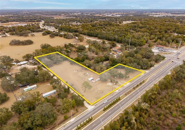 2nd image of 36845 Clinton Ave, Dade City, FL 33525 | MLS# TB8481113