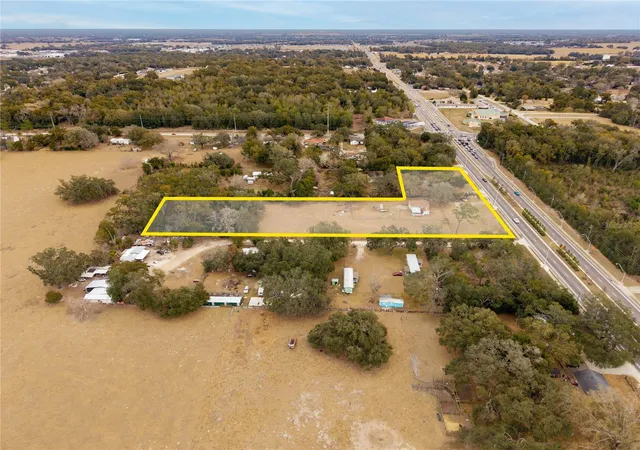 3rd image of 36845 Clinton Ave, Dade City, FL 33525 | MLS# TB8481113