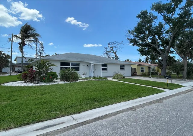 Homes for sale in Madeira Beach, FL | 14181 E Parsley Dr, Madeira Beach, FL 33708 | MLS# TB8481121