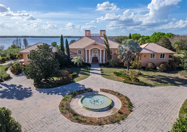 Homes for sale in Auburndale, FL | 501 Adams Barn Rd, Auburndale, FL 33823 | MLS# L4959805