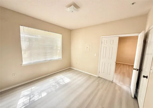image of 2528 Robert Trent Jones Dr, Orlando, FL 32835
