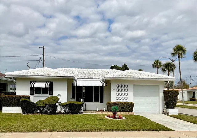 Homes for sale in Pinellas Park, FL | 3807 99th Ter N, Pinellas Park, FL 33782 | MLS# TB8481210