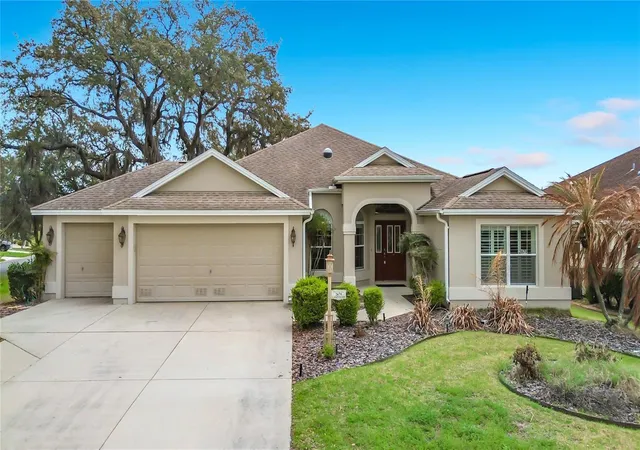 Photo 2 of Single family home for sale at 2679 Lantana Ave, The Villages, FL 32162 | MLS# G5108865 | Listing updated on 2026-10-10