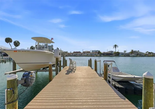 Homes for sale in St Pete Beach, FL | 6420 3Rd Palm Pt, St Pete Beach, FL 33706 | MLS# TB8481219