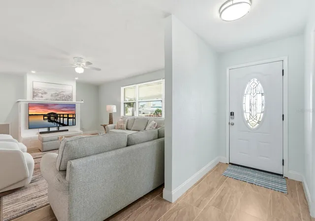 3rd image of 341 Plaza Blvd, Daytona Beach, FL 32118 | MLS# V4947594