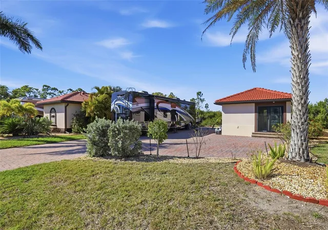 5th image of 14100 Myakka Ave #26, Port Charlotte, FL 33953 | MLS# A4684300