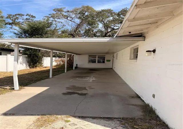 Homes for sale in Daytona Beach, FL | 1129 Holly Ave, Daytona Beach, FL 32117 | MLS# O6386401