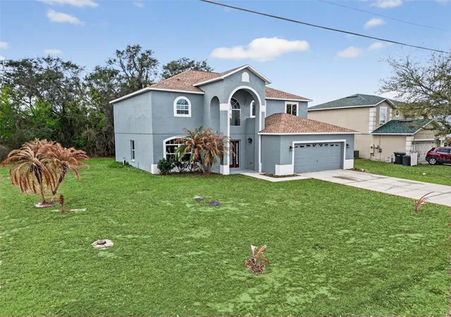 Photo 5 of Single family home for sale at 402 Big Sioux Ct, Kissimmee, FL 34759 | MLS# O6386404 | Listing updated on 2026-08-31